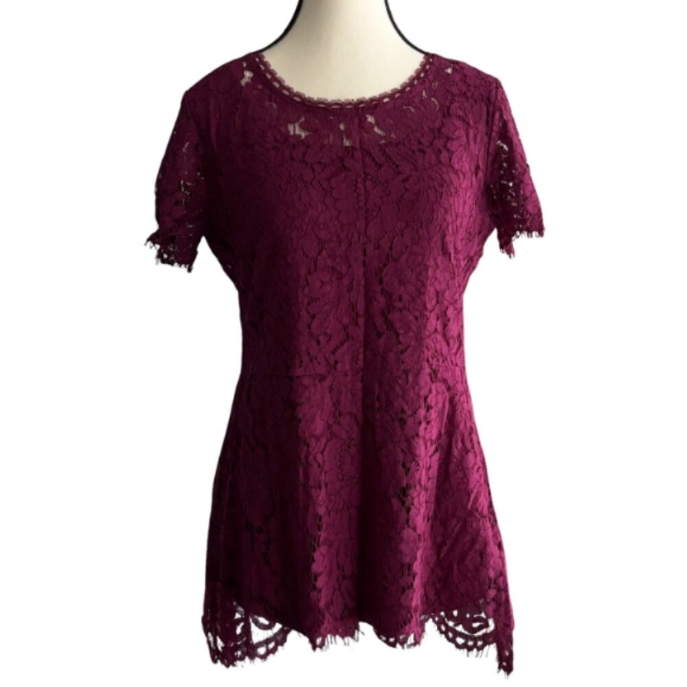 ISAAC MIZRAHI PEPLUM WINE COLOR LACE TOP, SZ. S